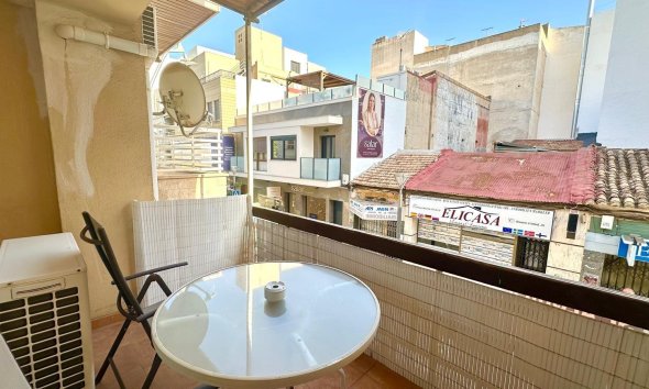 Revente - Apartment -
Torrevieja