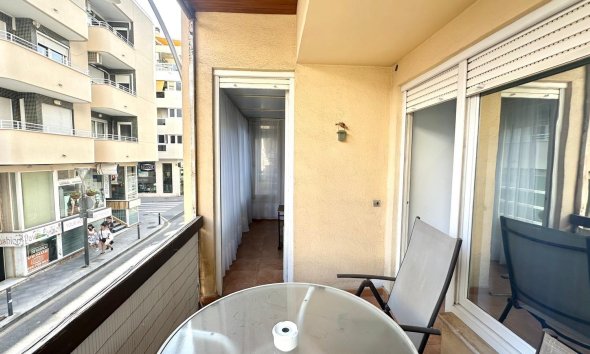 Revente - Apartment -
Torrevieja