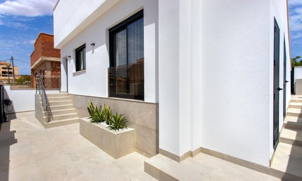 Obra nueva - Villa -
Sucina