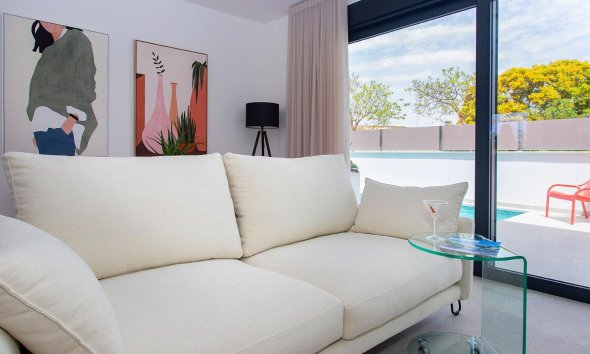 Obra nueva - Villa -
Sucina