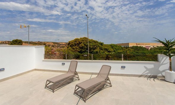 Obra nueva - Villa -
Sucina