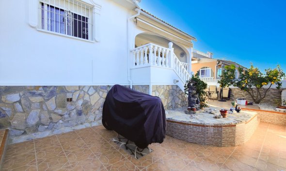 Reventa - Villa -
Ciudad Quesada - Costa Blanca
