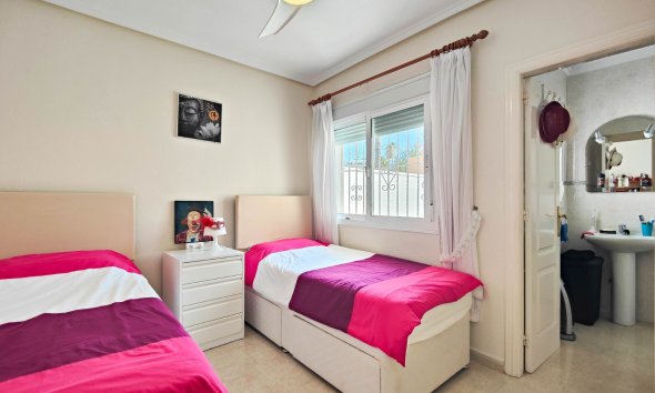 Reventa - Villa -
Ciudad Quesada - Costa Blanca