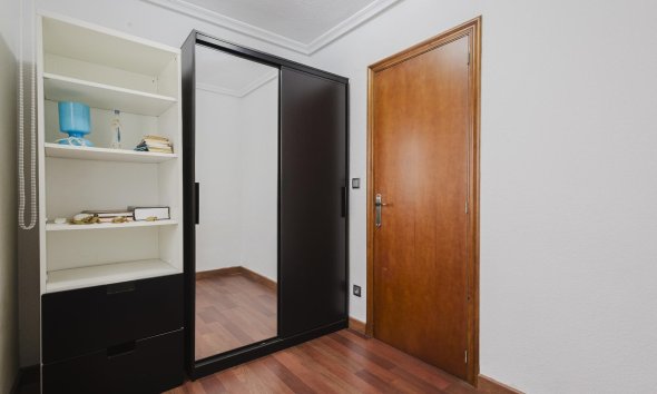 Revente - Apartment -
Torrevieja - Costa Blanca