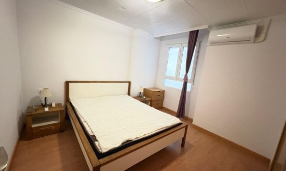 Resale - Apartment -
Torrevieja - Costa Blanca