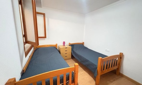 Resale - Apartment -
Torrevieja - Costa Blanca