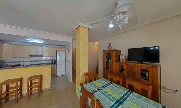 Resale - Apartment -
Torrevieja - Estacion De Autobuses