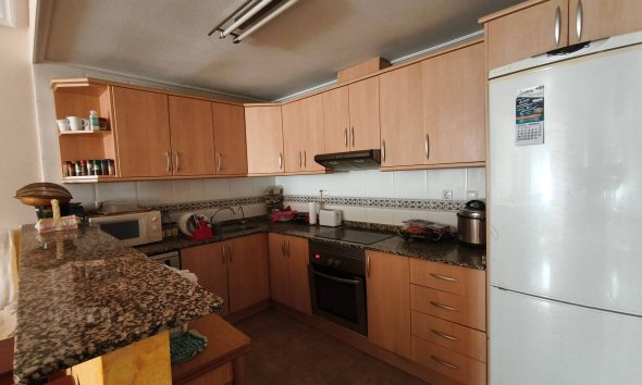 Resale - Apartment -
Torrevieja - Estacion De Autobuses