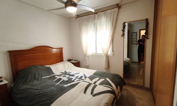 Resale - Apartment -
Torrevieja - Estacion De Autobuses