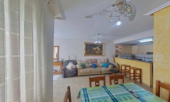 Resale - Apartment -
Torrevieja - Estacion De Autobuses