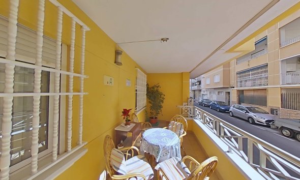 Resale - Apartment -
Torrevieja - Estacion De Autobuses