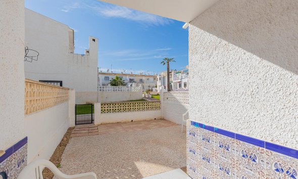 Revente - Town House -
Torrevieja - Calas Blanca