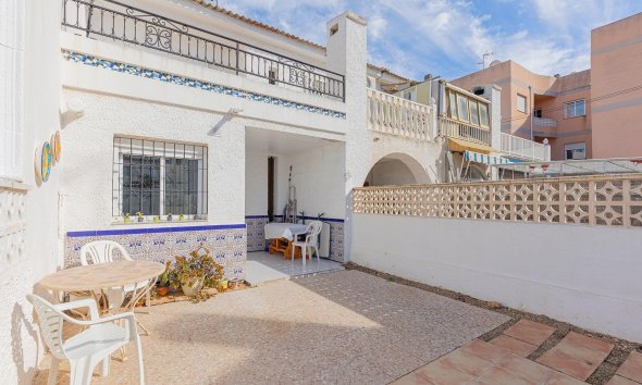 Revente - Town House -
Torrevieja - Calas Blanca