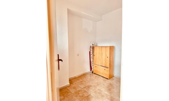 Revente - Apartment -
Torrevieja - Cabo Cervera