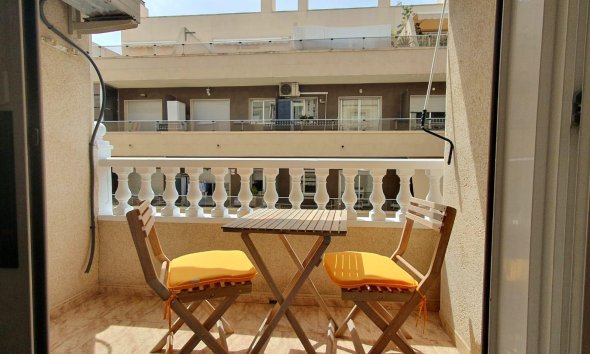Resale - Apartment -
Torrevieja - Estacion De Autobuses