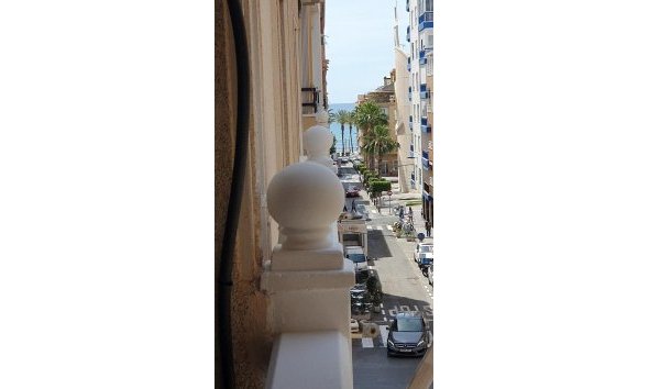 Resale - Apartment -
Torrevieja - Estacion De Autobuses
