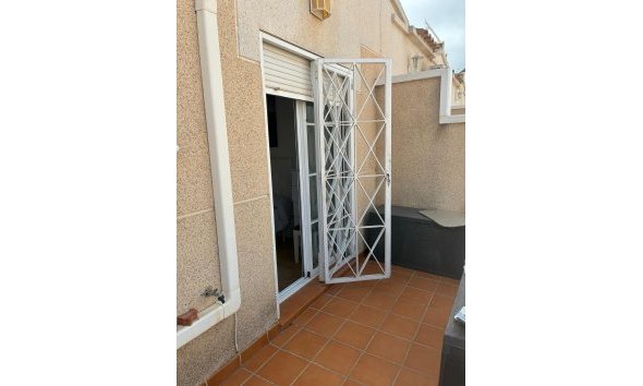 Revente - Bungalow -
Orihuela Costa - Los Almendros-la Florida