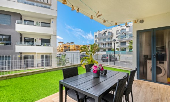 Revente - Apartment -
Villamartin - Costa Blanca