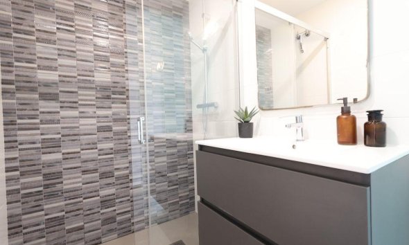 Revente - Bungalow -
Pilar de la Horadada - Costa Blanca