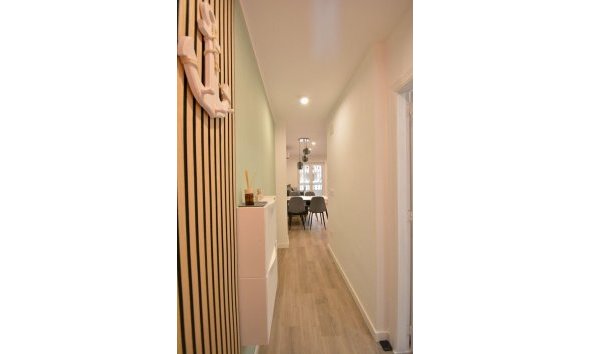 Revente - Apartment -
Torrevieja - Costa Blanca