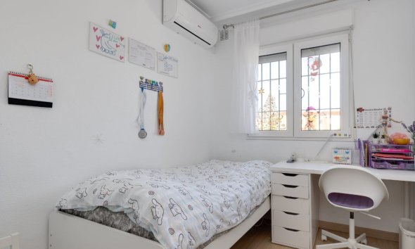 Revente - Town House -
Torrevieja - Costa Blanca