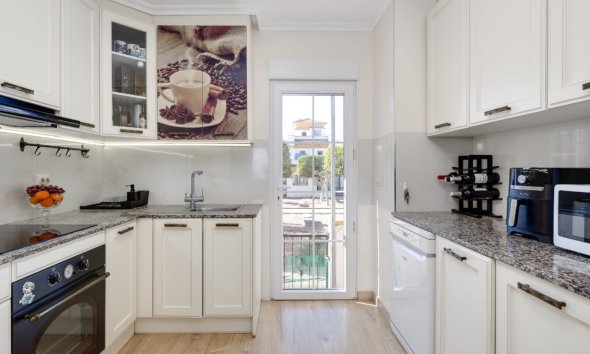 Revente - Town House -
Torrevieja - Costa Blanca