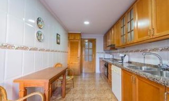 Revente - Apartment -
Torrevieja - Playa del Cura