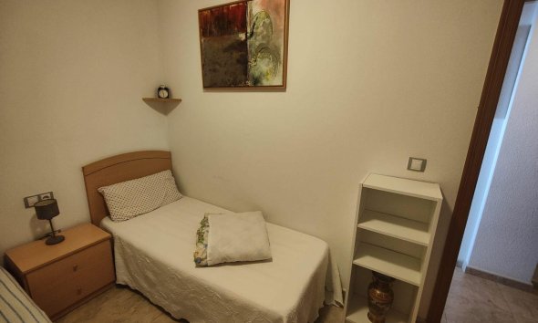 Revente - Apartment -
Torrevieja - La Mata