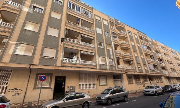 Revente - Apartment -
Torrevieja - Playa del Cura