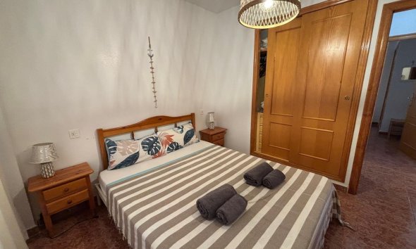 Revente - Apartment -
Torrevieja - Playa de los Locos