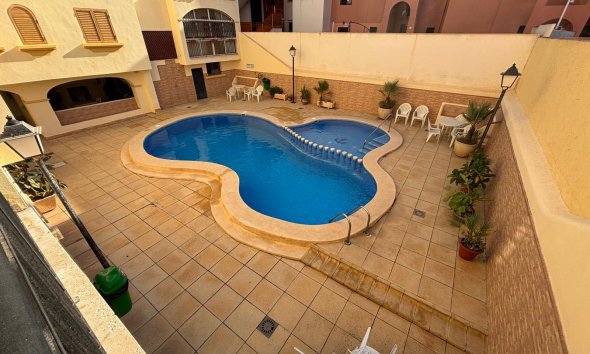 Reventa - Apartment -
Torrevieja - Los Frutales