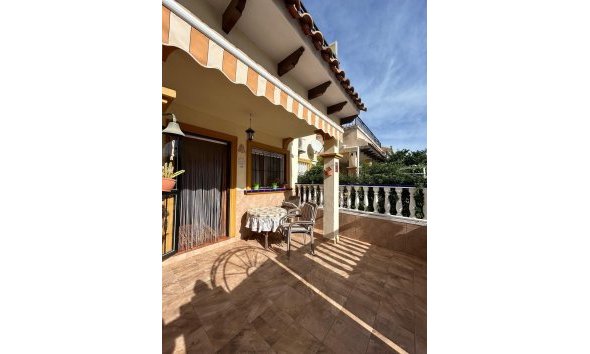 Revente - Duplex -
Orihuela Costa - Punta Prima