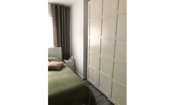 Resale - Apartment -
Torrevieja