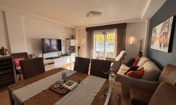 Resale - Apartment -
Torrevieja