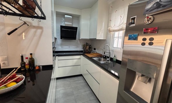 Resale - Apartment -
Torrevieja