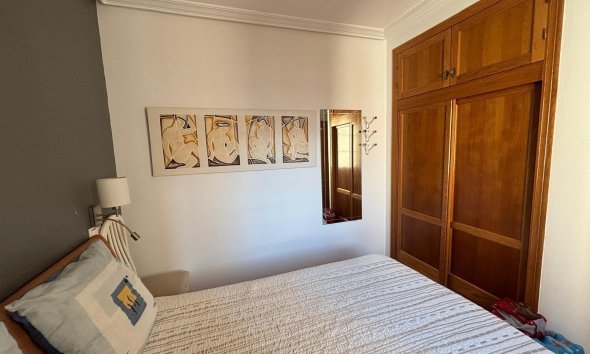 Resale - Apartment -
Torrevieja