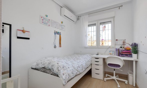 Revente - Town House -
Torrevieja - Parque Las Naciones