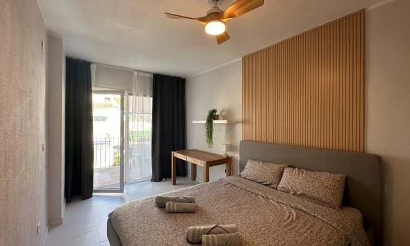 Revente - Bungalow -
Torrevieja - Los Balcones