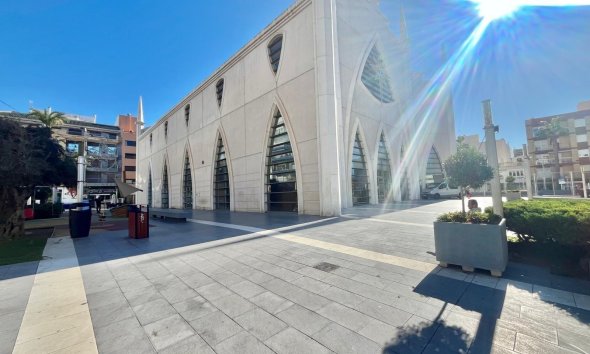 Revente - Apartment -
Torrevieja - Centro