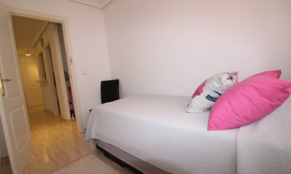 Revente - Apartment -
Torrevieja - Centro
