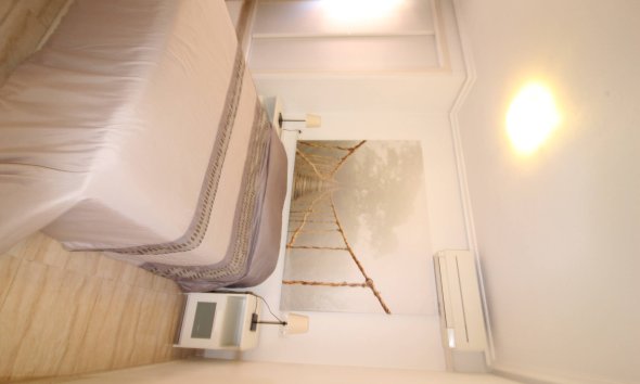 Revente - Apartment -
Torrevieja - Centro