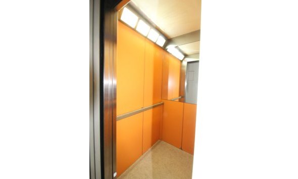 Revente - Apartment -
Torrevieja - Centro