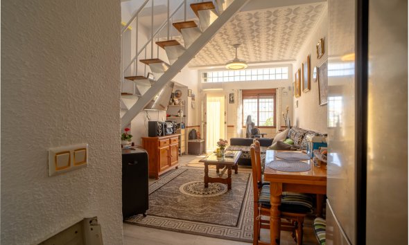 Revente - Town House -
Torrevieja - Costa Blanca