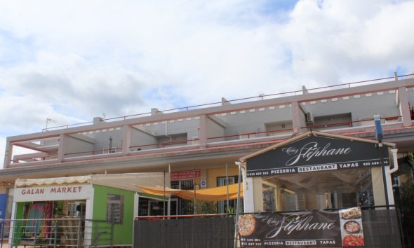 Revente - Attique -
Villamartin - Costa Blanca