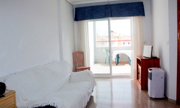 Revente - Attique -
Villamartin - Costa Blanca