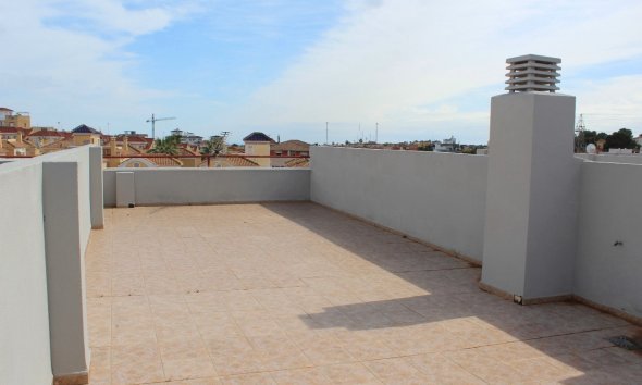 Revente - Attique -
Villamartin - Costa Blanca