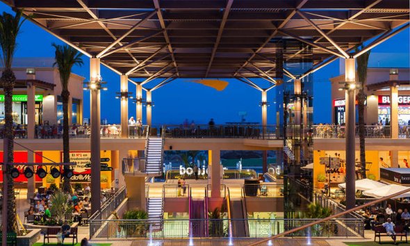 Revente - Attique -
Villamartin - Costa Blanca