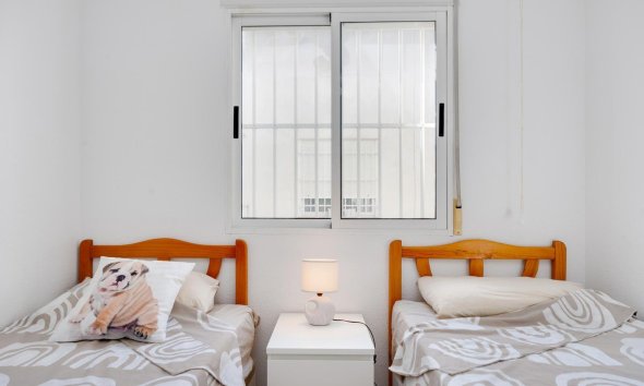 Revente - Attique -
Torrevieja - Centro