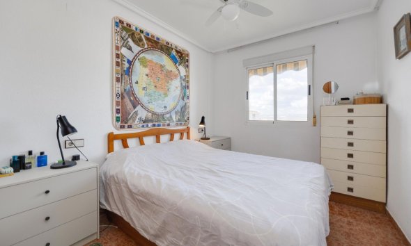 Revente - Attique -
Torrevieja - Centro