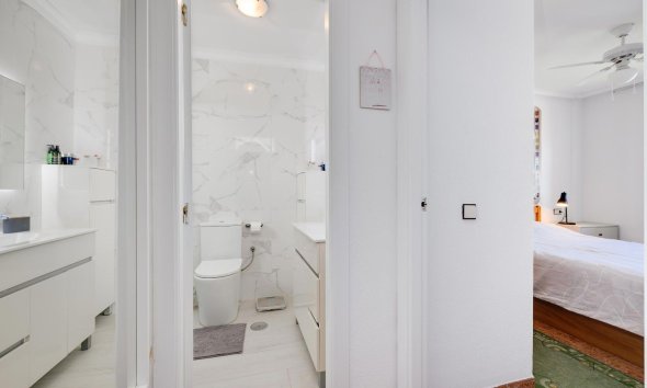 Revente - Attique -
Torrevieja - Centro